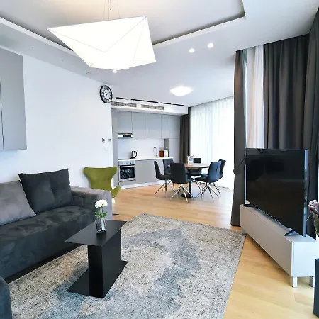 Appartement In Ziza, Rooftop Swimming Pool
